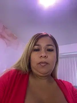 veronica414 online show from May 24, 2026, 7:58 pm