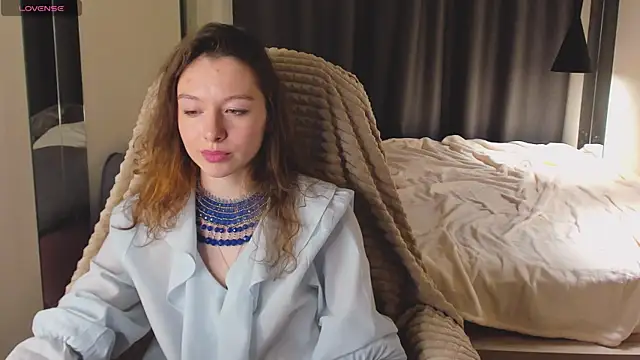 Lilith Grimm online show from March 26, 2026, 1:53 pm