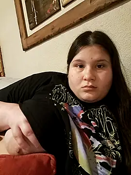 TUWACHA7777 online show from April 23, 2026, 10:55 pm