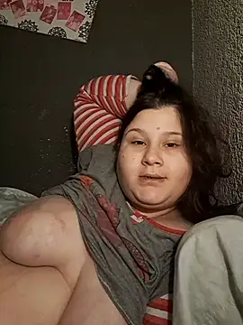 TUWACHA7777 online show from April 25, 2026, 3:42 am