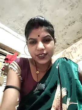 Snapshot of Radha_hot chatting on July 9, 2026, 1:43 pm Radha hot online show from July 9, 2026, 1:43 pm
