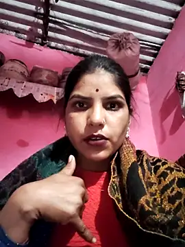 Radha hot online show from February 4, 2026, 3:18 pm