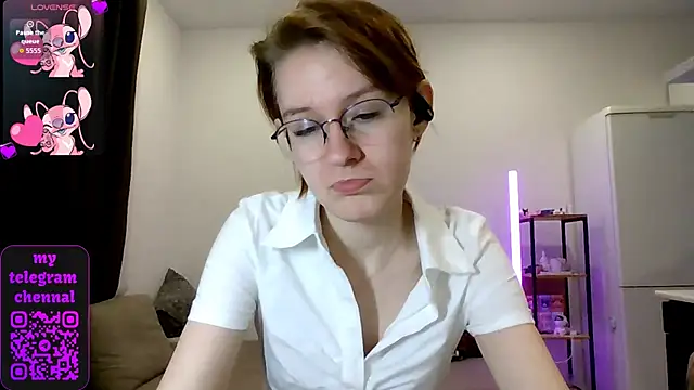 Snapshot of PetralPrime chatting on March 1, 2026, 5:35 pm PetralPrime online show from March 1, 2026, 5:35 pm