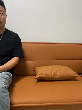 xiaotiantian-10 online show from February 25, 2026, 1:33 pm