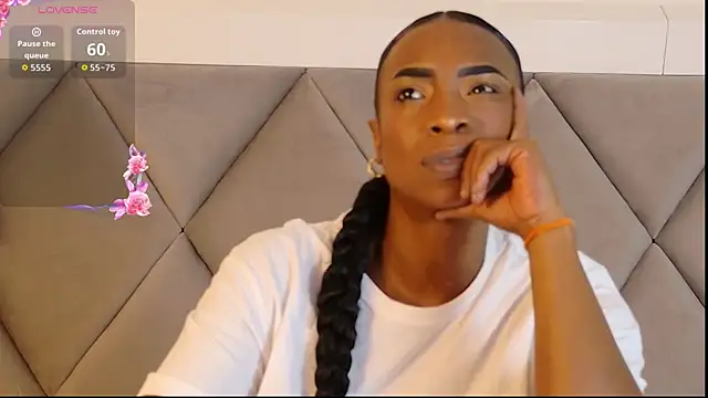 Snapshot of JadaMillss chatting on February 12, 2026, 1:44 pm JadaMillss online show from February 12, 2026, 1:44 pm