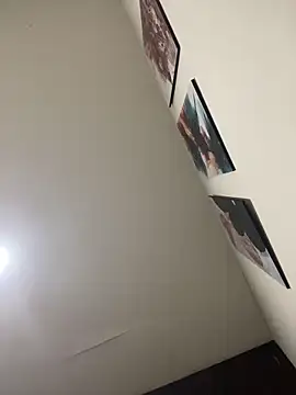 JuliaaVega online show from April 9, 2026, 11:38 am