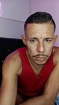 juanmaur22 online show from March 4, 2026, 4:26 pm