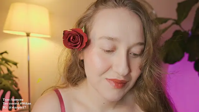 Snapshot of Scarlett_NoirMuse chatting on February 14, 2026, 10:43 pm Scarlett NoirMuse online show from February 14, 2026, 10:43 pm