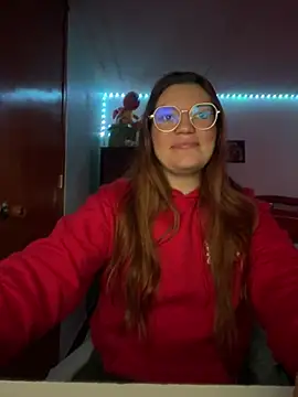 Snapshot of Vixroy7 chatting on March 3, 2026, 10:28 pm Vixroy7 online show from March 3, 2026, 10:28 pm