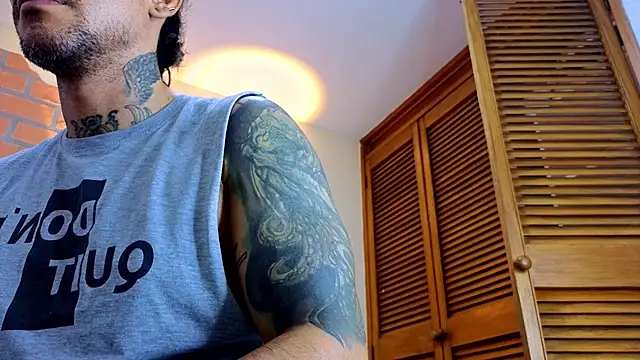 mister eithan online show from February 2, 2026, 2:32 am