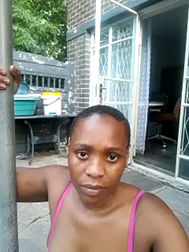 Snapshot of Barbieee1301 chatting on February 11, 2026, 4:29 pm Barbieee1301 online show from February 11, 2026, 4:29 pm