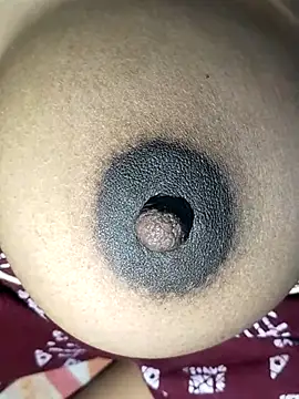 Kajalji8765 online show from April 12, 2026, 11:24 am