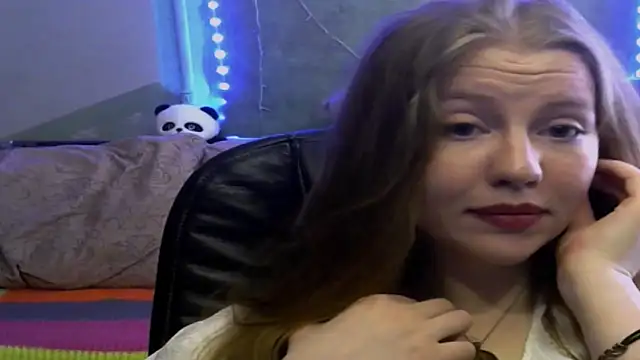 Space Girls 699 online show from February 13, 2026, 9:53 am