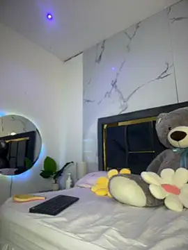 Doll Luna  online show from March 26, 2026, 10:24 am