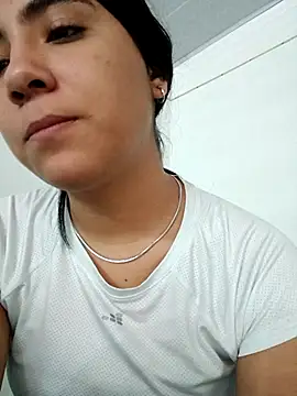 Ailen-cute online show from February 24, 2026, 3:35 pm