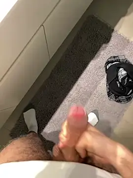 tip4sexxx online show from March 28, 2026, 10:05 am