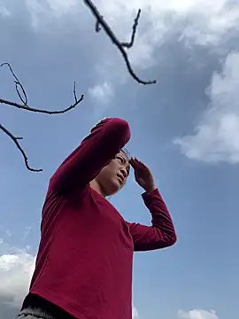 Snapshot of Lyn-be99 chatting on February 26, 2026, 3:50 am Lyn-be99 online show from February 26, 2026, 3:50 am