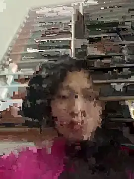 Snapshot of Lyn-be99 chatting on February 8, 2026, 1:53 pm Lyn-be99 online show from February 8, 2026, 1:53 pm