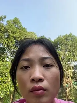 Snapshot of Lyn-be99 chatting on February 27, 2026, 7:19 am Lyn-be99 online show from February 27, 2026, 7:19 am