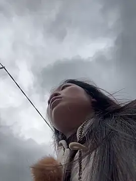 Snapshot of Lyn-be99 chatting on February 2, 2026, 9:19 am Lyn-be99 online show from February 2, 2026, 9:19 am