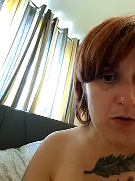 Tiara XOX online show from August 4, 2026, 10:20 am