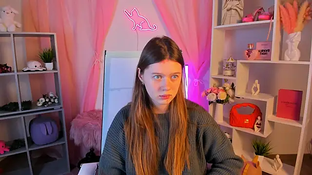 Snapshot of CelestineMauriac chatting on February 14, 2026, 6:19 pm CelestineMauriac online show from February 14, 2026, 6:19 pm