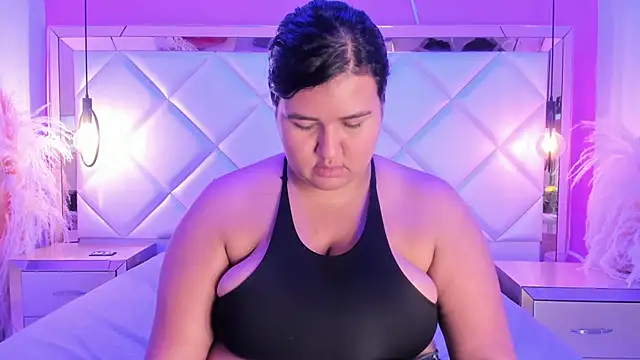 Dojaaiisha online show from February 8, 2026, 10:51 pm