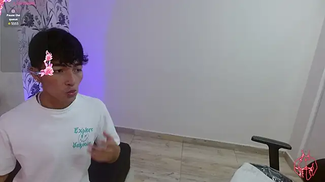 Snapshot of osamu_tay chatting on February 9, 2026, 11:52 am osamu tay online show from February 9, 2026, 11:52 am