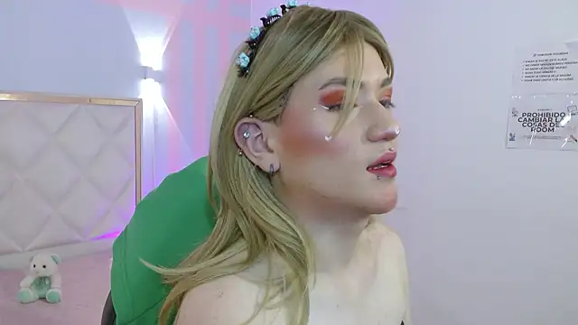 Snapshot of NOOAH_TAY chatting on February 11, 2026, 7:14 pm NOOAH TAY online show from February 11, 2026, 7:14 pm