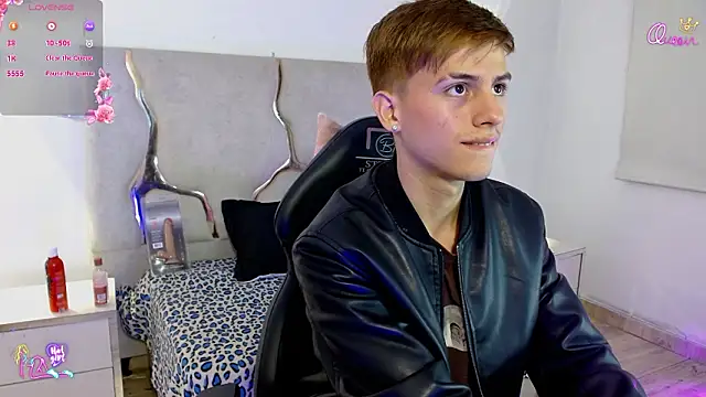 EVAN TAY online show from March 6, 2026, 3:01 am