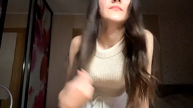 Kiaicatie online show from February 8, 2026, 5:54 pm