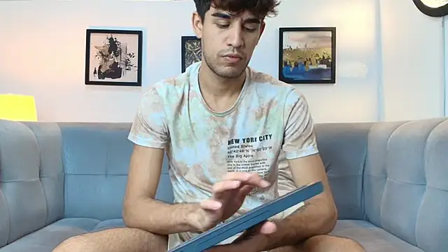 PRETTY COCK1 online show from February 18, 2026, 7:17 am