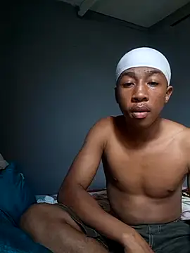 Peterveero12 online show from April 11, 2026, 1:48 pm