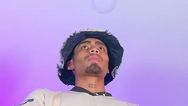 Rpoolrboy online show from April 18, 2026, 4:37 am