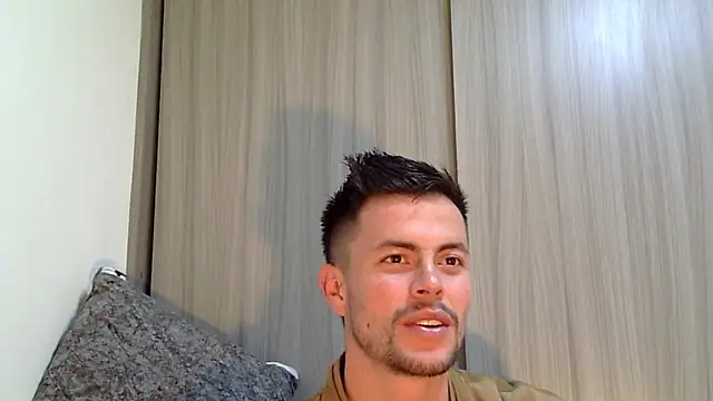 Snapshot of jordan_fox chatting on January 31, 2026, 11:14 pm jordan fox online show from January 31, 2026, 11:14 pm