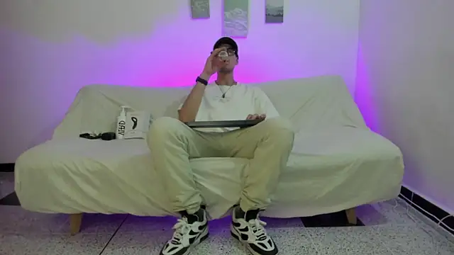 Vlad  night online show from July 8, 2026, 4:13 am
