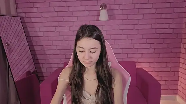 Snapshot of Nicole_Brownie chatting on February 7, 2026, 1:02 am Nicole Brownie online show from February 7, 2026, 1:02 am