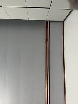 Snapshot of Puka2001 chatting on February 25, 2026, 5:24 pm Puka2001 online show from February 25, 2026, 5:24 pm