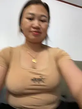 Snapshot of Puka2001 chatting on February 24, 2026, 4:24 am Puka2001 online show from February 24, 2026, 4:24 am