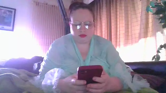 Snapshot of Sarahtjeuh_ chatting on February 23, 2026, 3:56 pm Sarahtjeuh online show from February 23, 2026, 3:56 pm