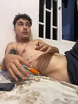 vanilla Kush online show from April 10, 2026, 4:41 am