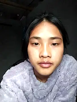 Snapshot of Hoa-tuylip chatting on February 17, 2026, 5:49 am Hoa-tuylip online show from February 17, 2026, 5:49 am