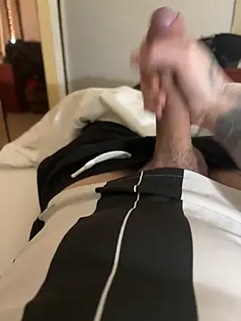 Snapshot of nolimits66 chatting on February 9, 2026, 9:40 am nolimits66 online show from February 9, 2026, 9:40 am