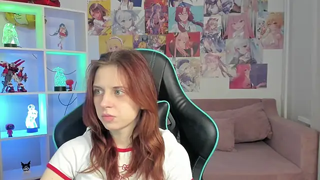 Snapshot of FreyaVey chatting on March 2, 2026, 5:19 am FreyaVey online show from March 2, 2026, 5:19 am