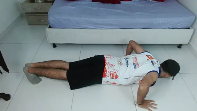 Snapshot of Caius_fox chatting on February 24, 2026, 11:22 am Caius fox online show from February 24, 2026, 11:22 am