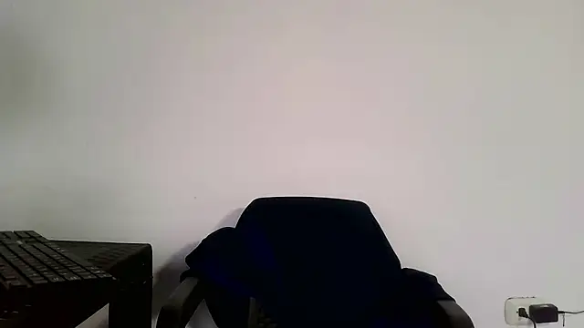 luisk200 online show from February 7, 2026, 12:24 pm