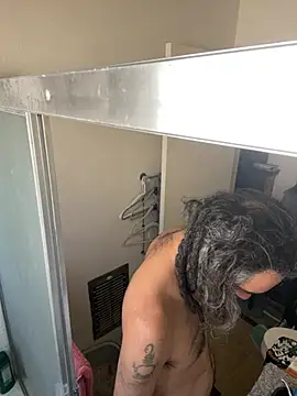 DaddyScorpio78 online show from April 15, 2026, 8:31 pm