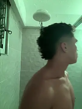 Snapshot of Dominik_Souza chatting on February 20, 2026, 10:06 am Dominik Souza online show from February 20, 2026, 10:06 am