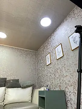 Snapshot of Dominik_Souza chatting on February 11, 2026, 12:27 pm Dominik Souza online show from February 11, 2026, 12:27 pm