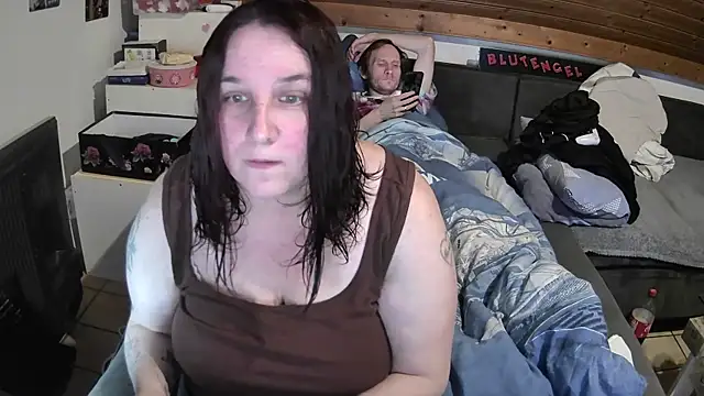 Snapshot of Blutengel_42 chatting on February 22, 2026, 2:30 pm Blutengel 42 online show from February 22, 2026, 2:30 pm